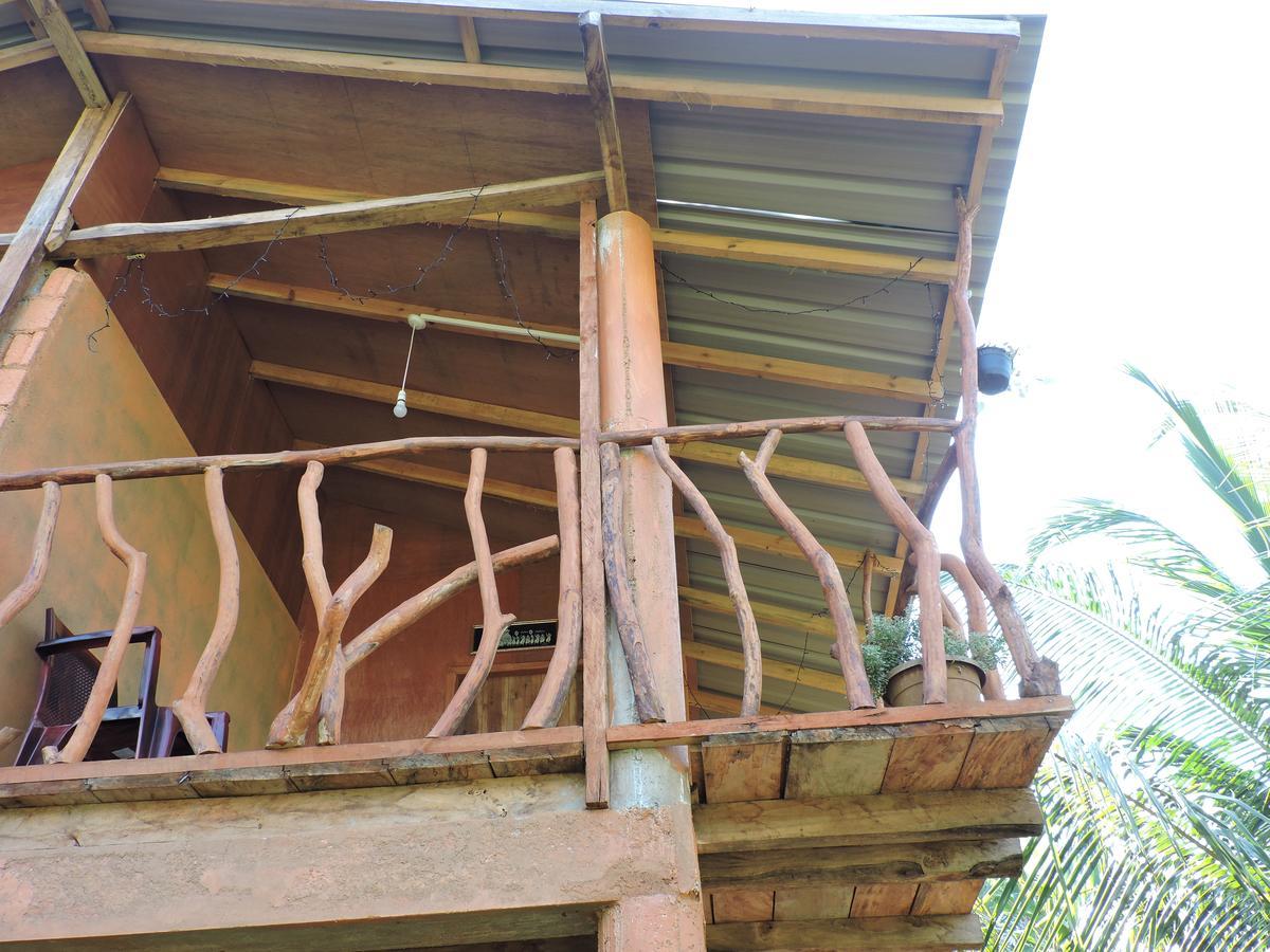 ホテル Sigiri Aliya Tree House シギリヤ エクステリア 写真